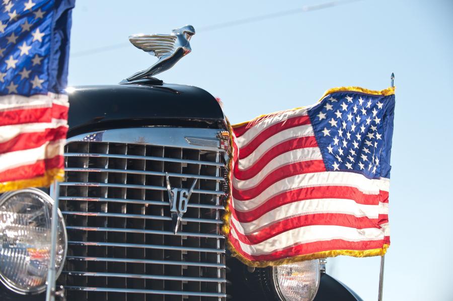  Cadillac V16 Presidential Convertible Parade Limousine by Fleetwood 1938 года  (фото 51 из 57)